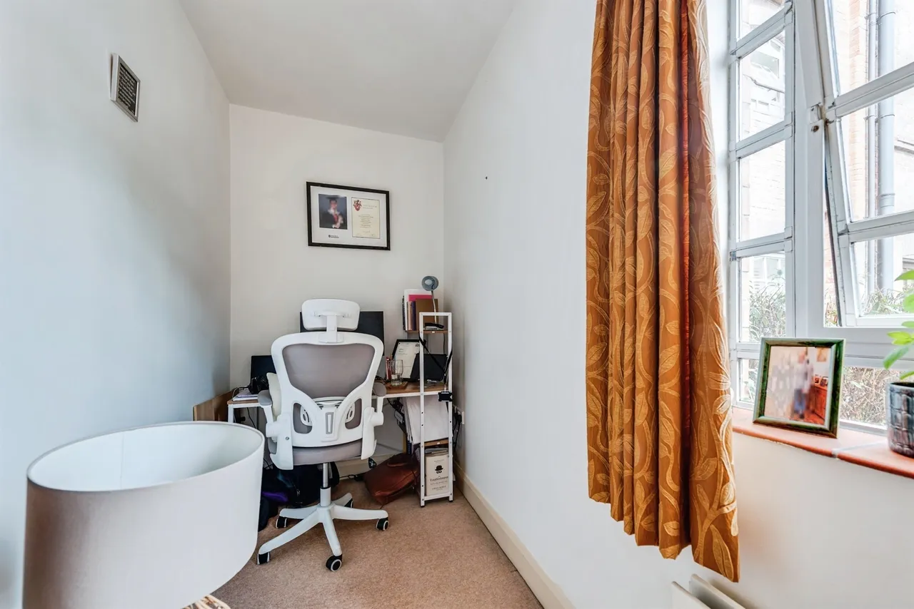 Coopers Lane, Abingdon, OX14, photo 13