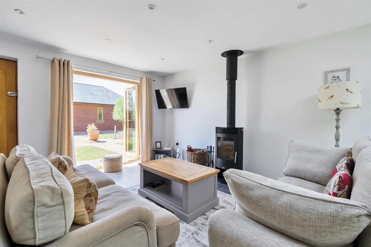 Little Abshot Road, Abshot, Warsash, photo 7