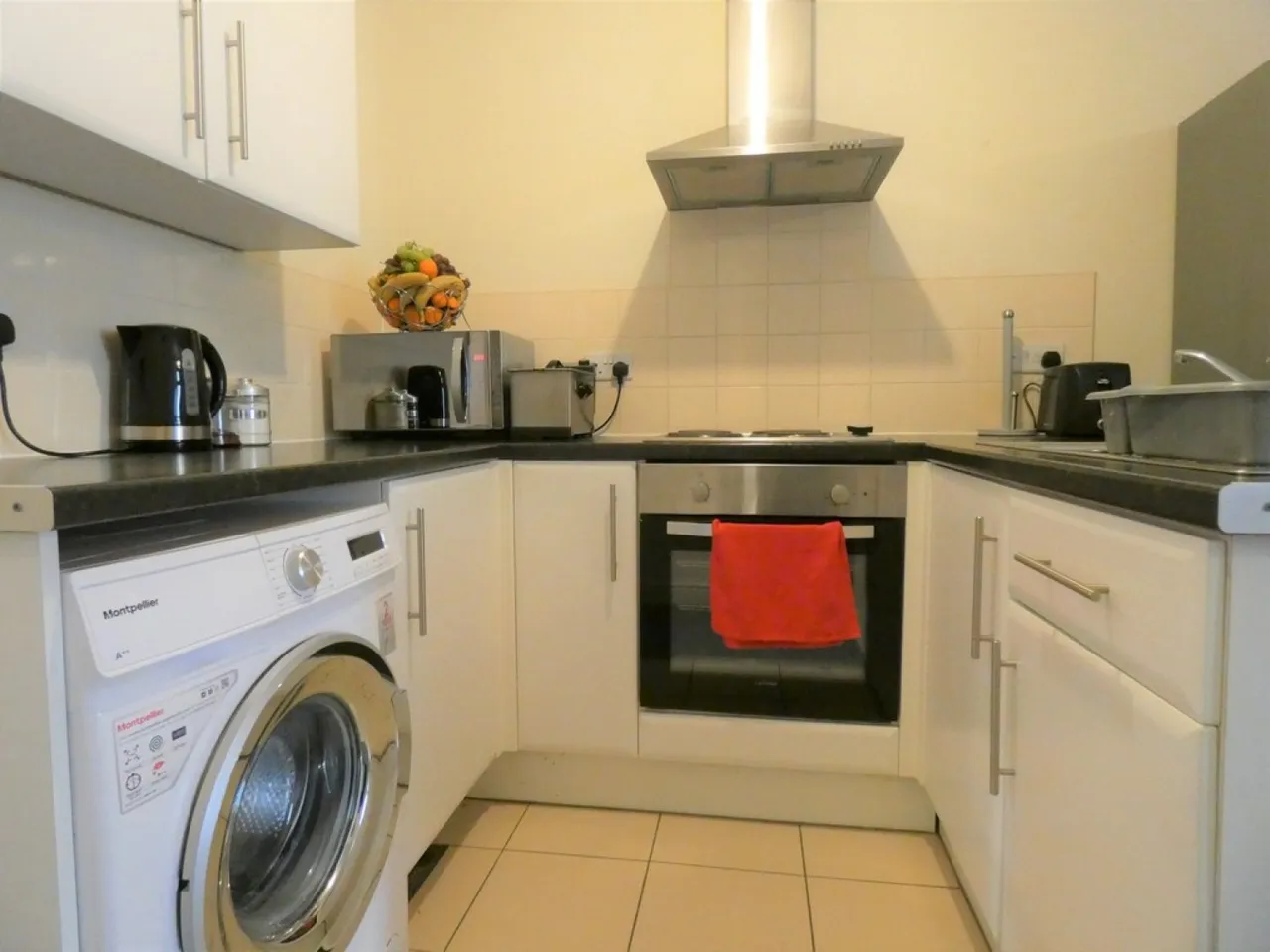 Southgate Street, Gloucester, GL1, photo 3