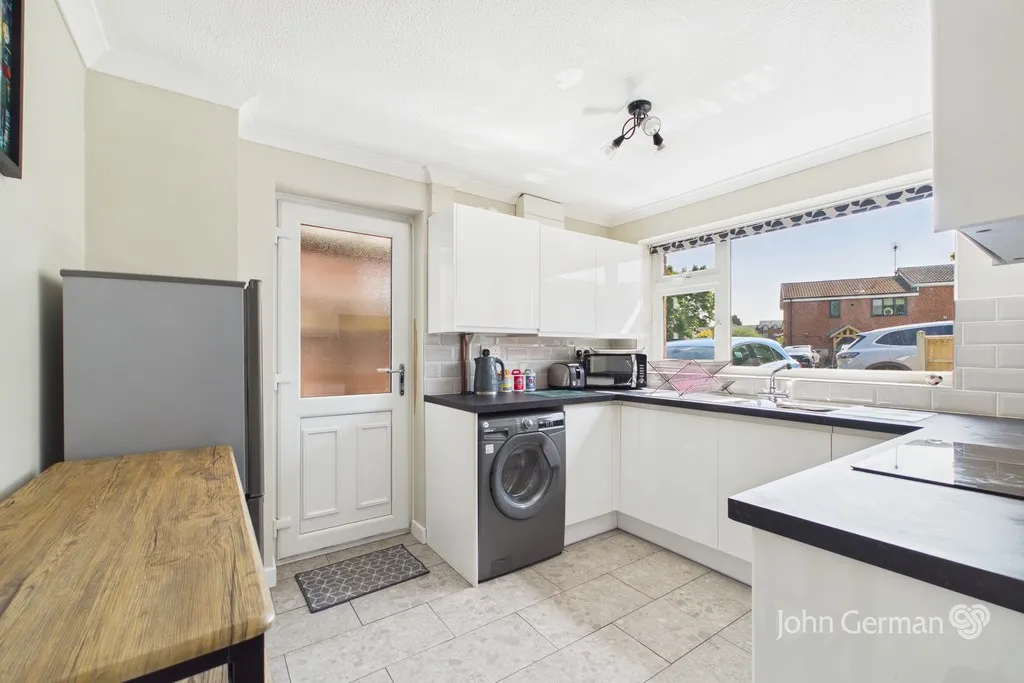 Marlborough Way, Uttoxeter, photo 5