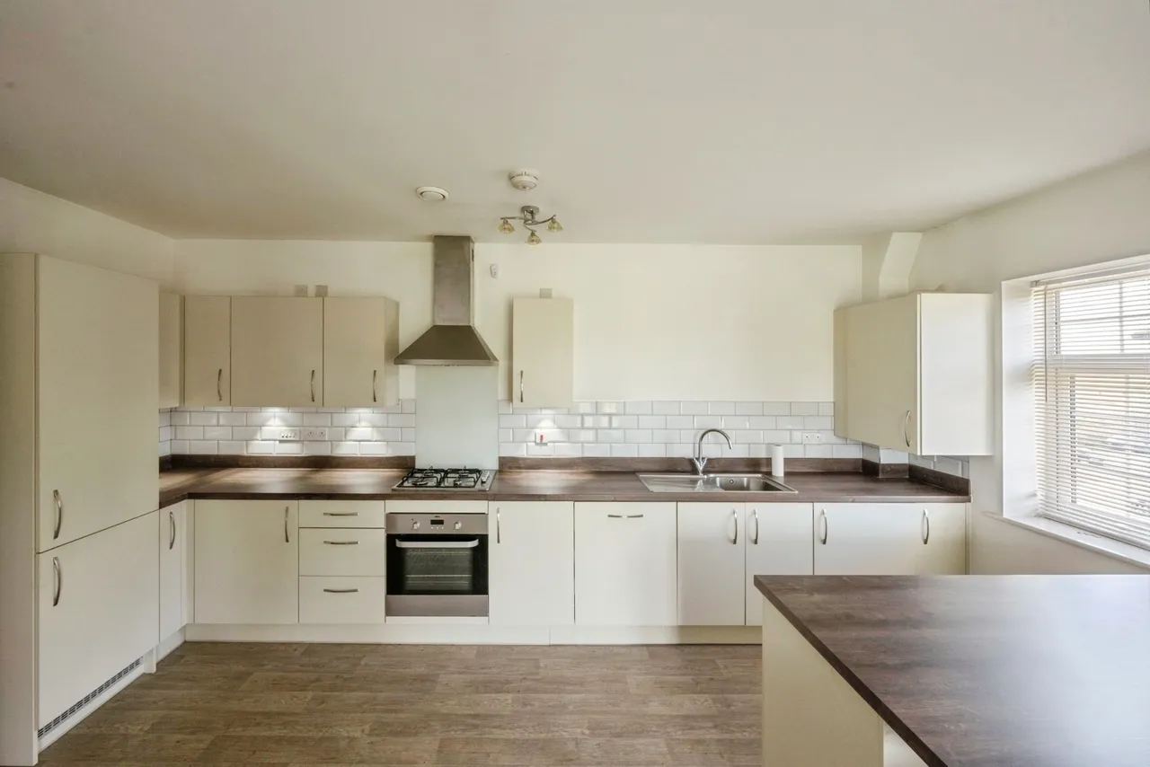 Rosso Close, Doncaster, South Yorkshire, DN4, photo 5