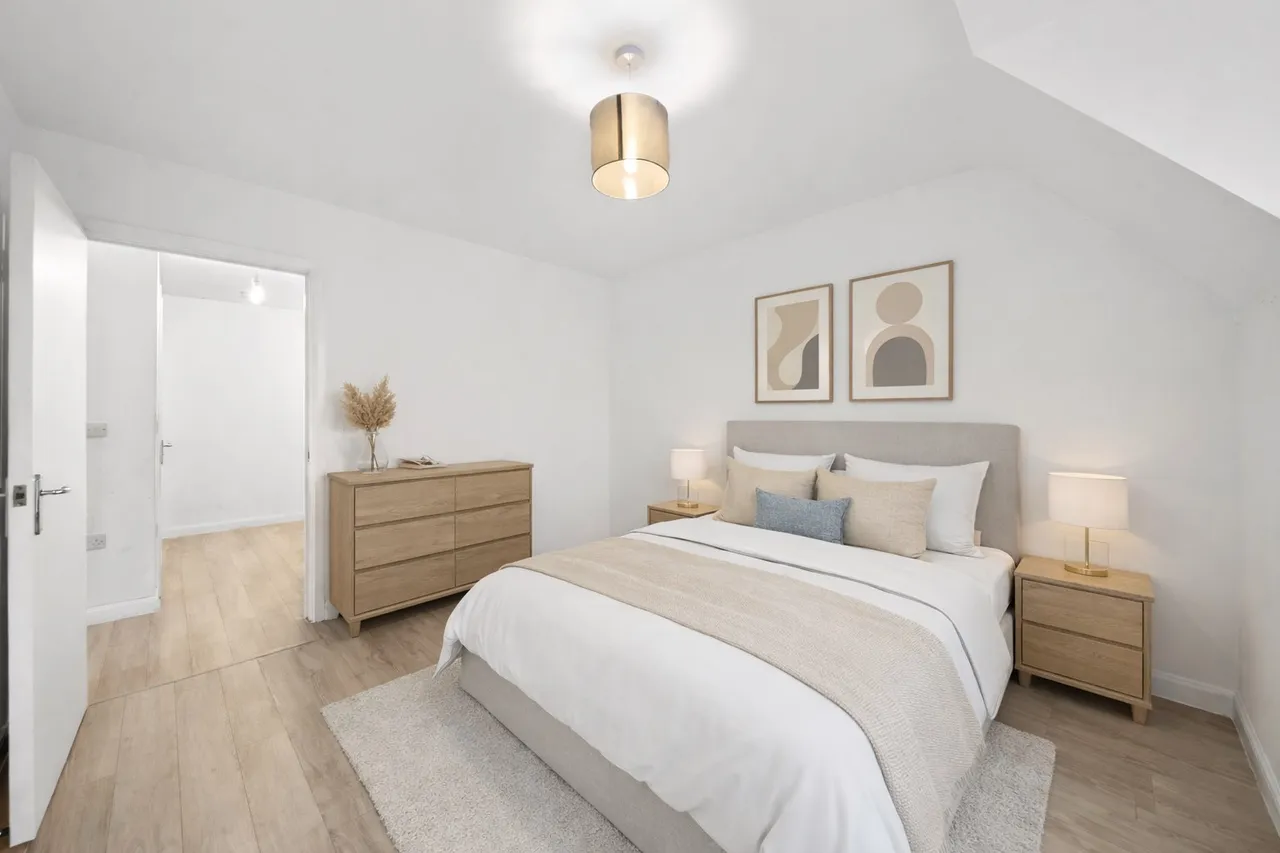 Featherstone Road, Southall, UB2 5GQ, photo 7