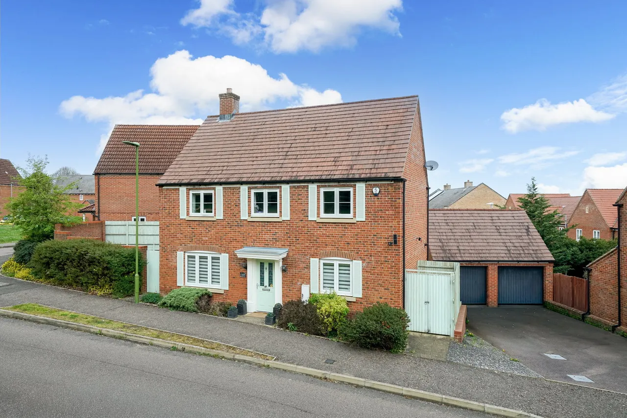 4 bed house for sale — Shearwater Road, Hemel Hempstead, HP3 0GB