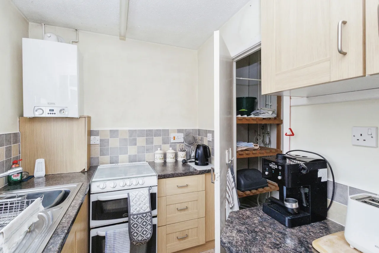 Carrgreen Close, Burnage, Manchester, Greater Manchester, M19, photo 5
