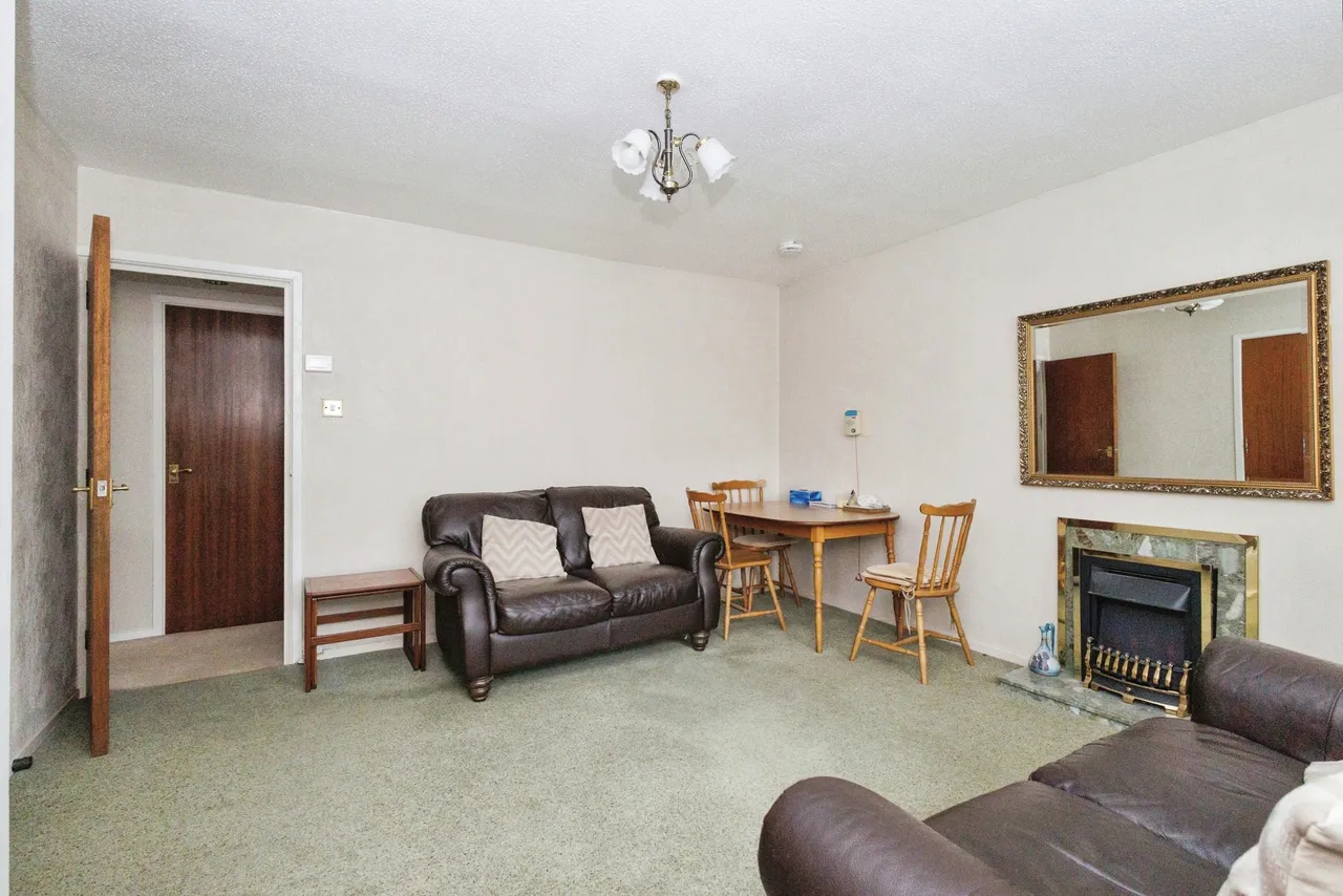 Carrgreen Close, Burnage, Manchester, Greater Manchester, M19, photo 3