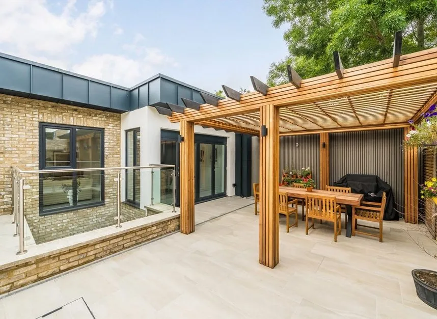 Rosemont Road, Acton, W3, photo 12