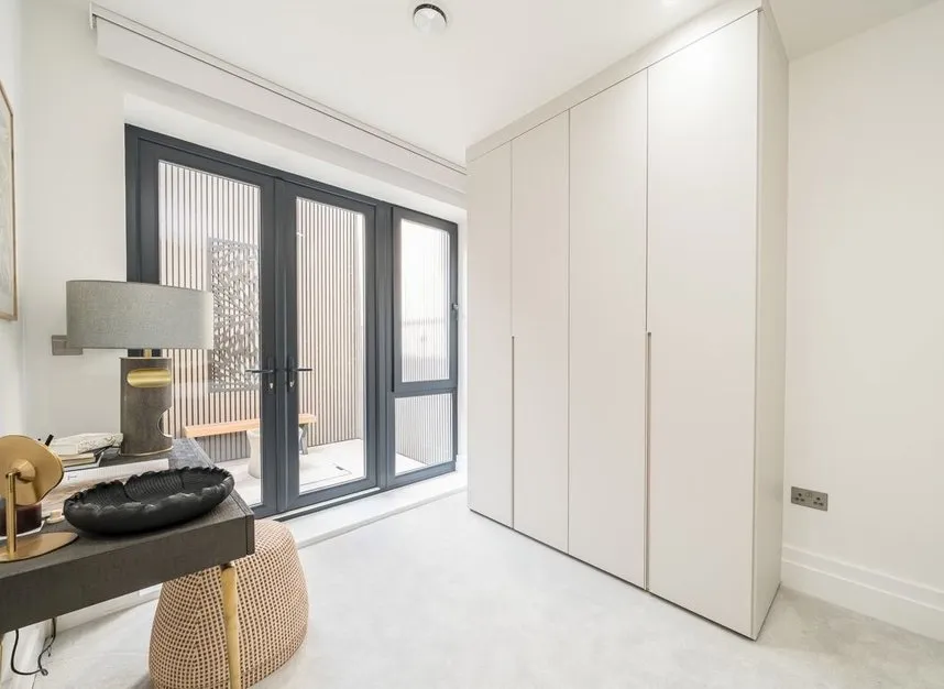 Rosemont Road, Acton, W3, photo 9