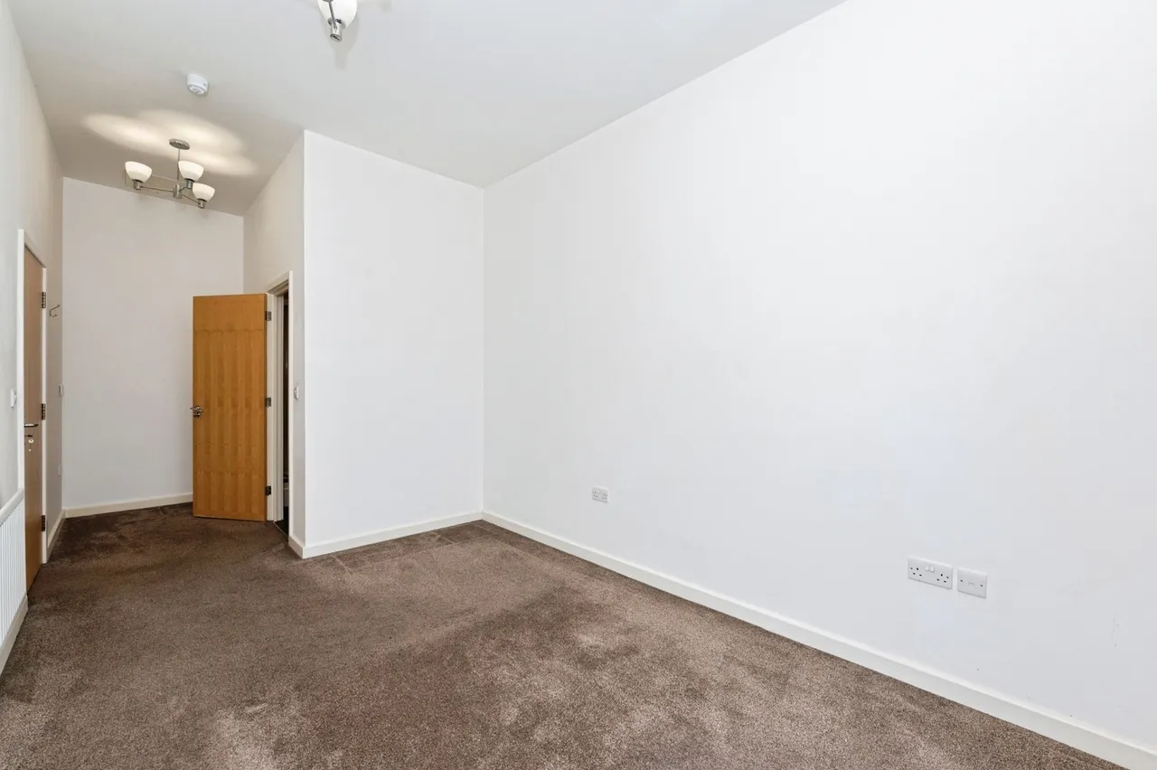 Clovelly Place, Greenhithe, DA9, photo 14