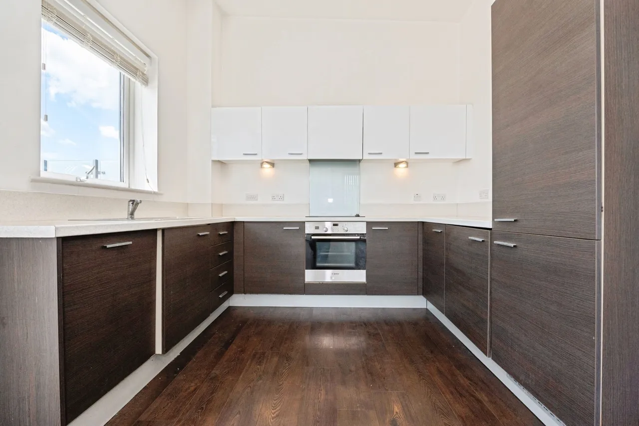 Clovelly Place, Greenhithe, DA9, photo 3