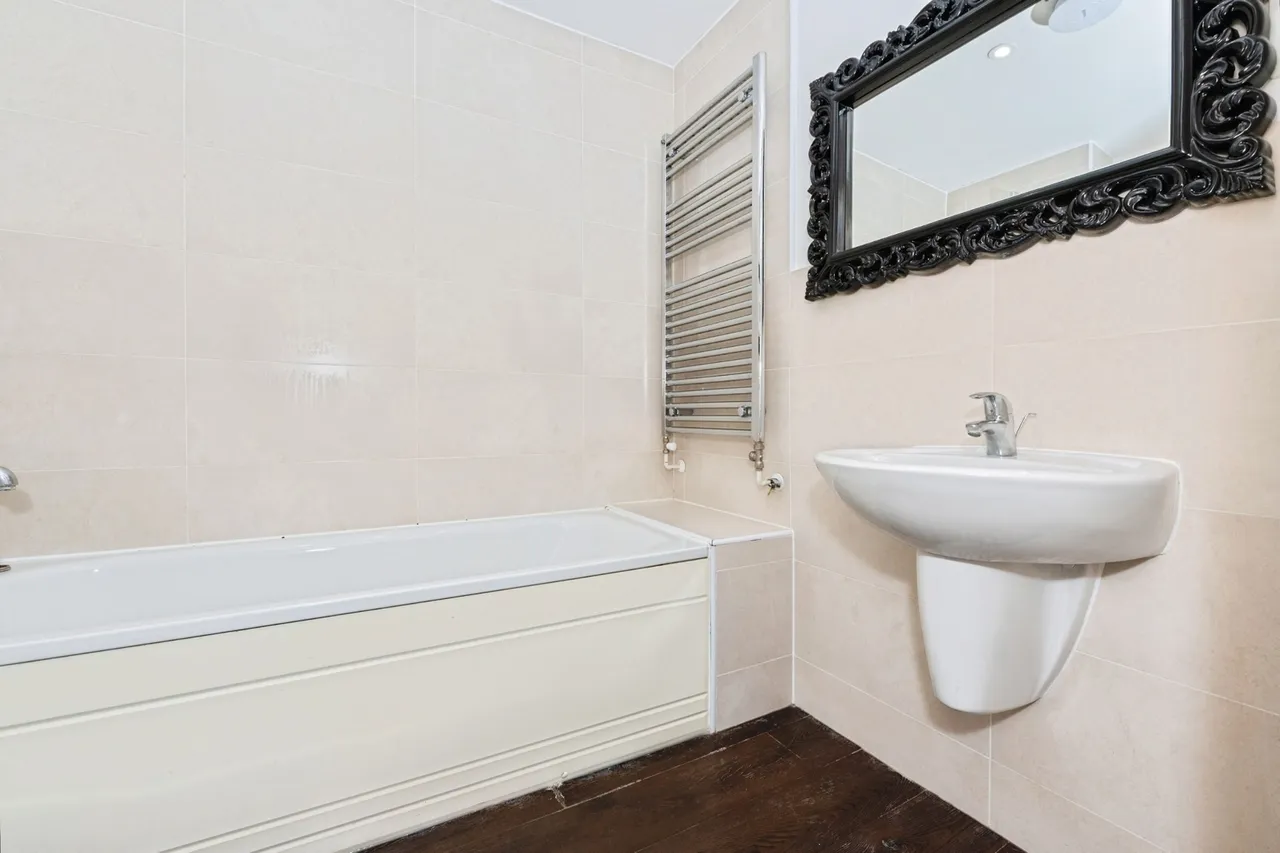 Clovelly Place, Greenhithe, DA9, photo 19