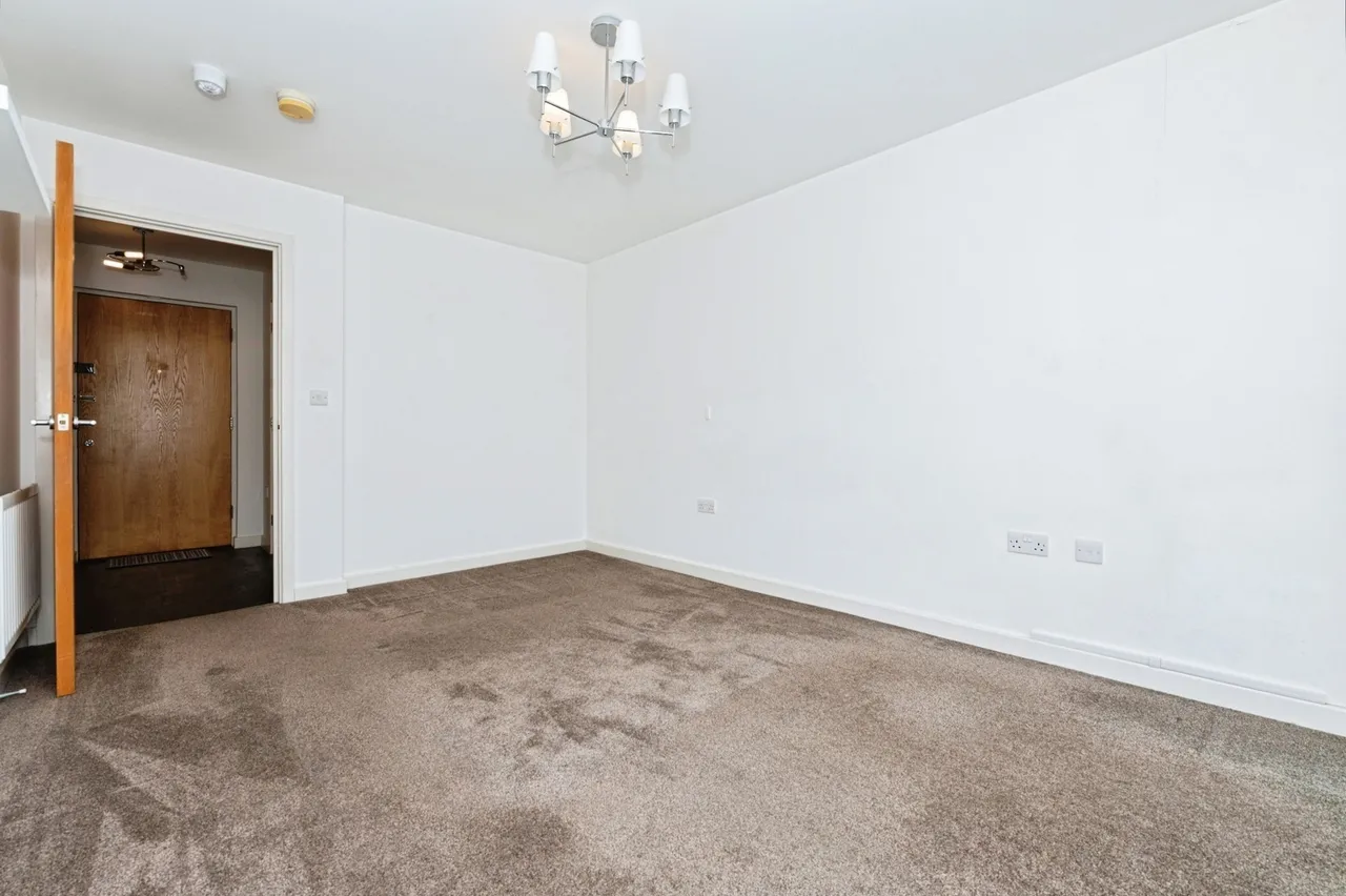Clovelly Place, Greenhithe, DA9, photo 17