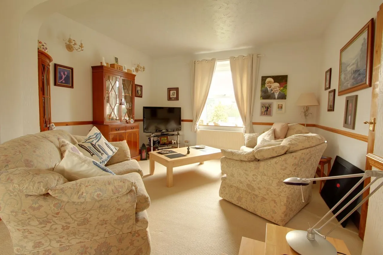 Collett Avenue, Shepton Mallet, BA4, photo 6