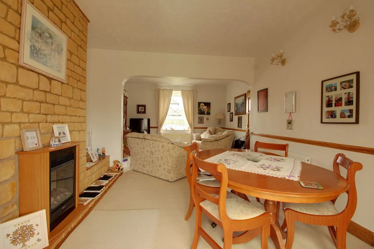 Collett Avenue, Shepton Mallet, BA4, photo 9