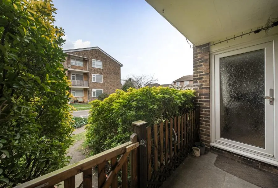Imperial Gardens, Mitcham, CR4, photo 9