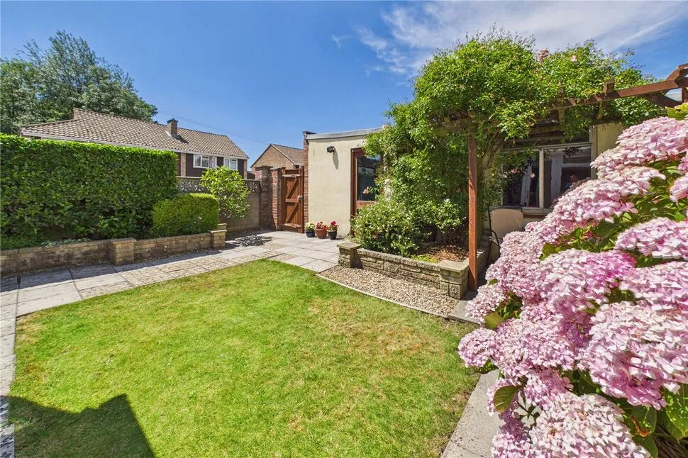 Waterside Crescent, Westfield, Somerset, BA3, photo 6