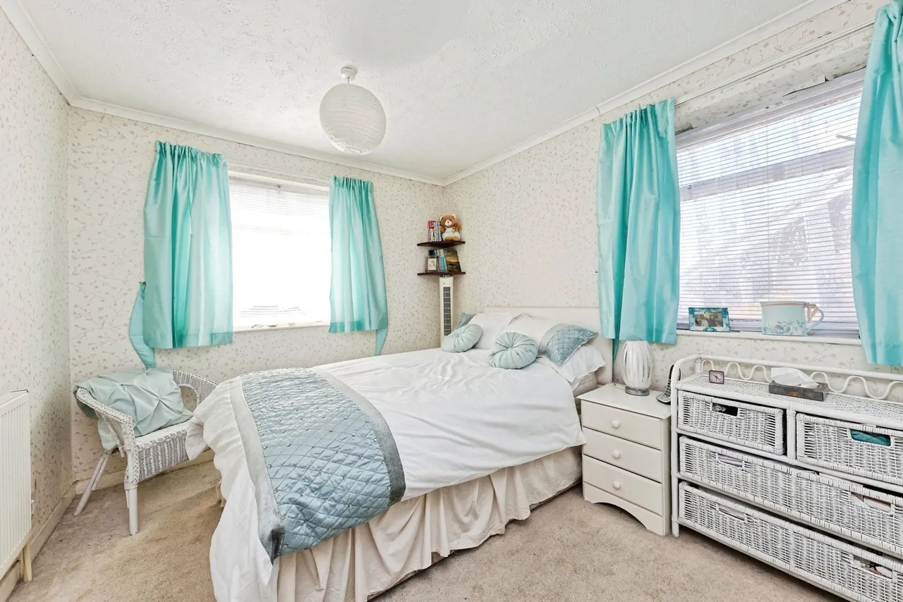 Cedar Road, Sturry, CT2, photo 11