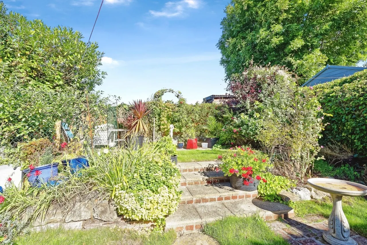 Cedar Road, Sturry, CT2, photo 15