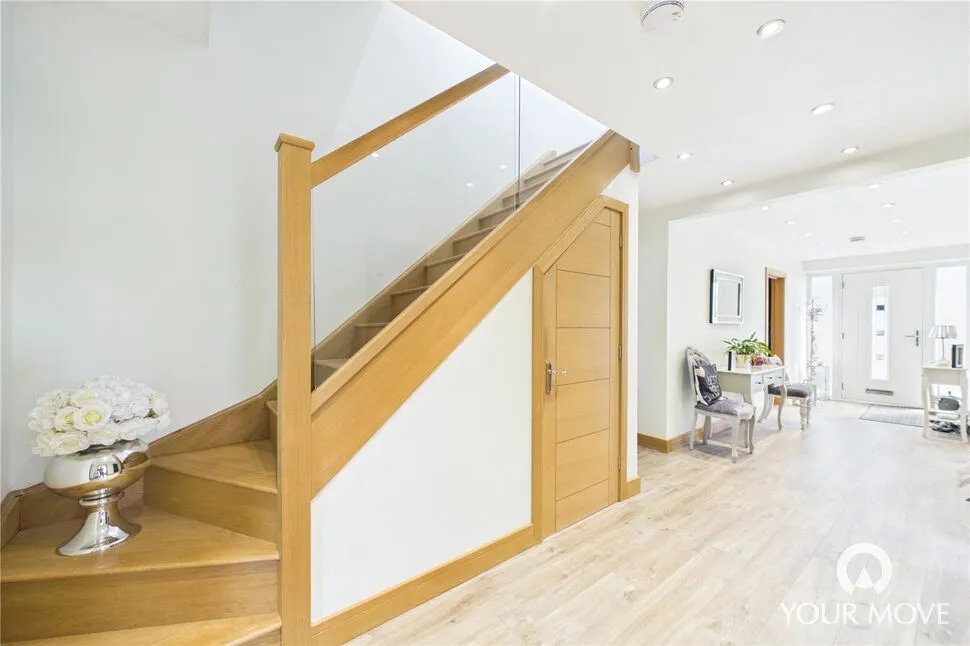 Thorntrees Drive, Thornhill, CA22, photo 5