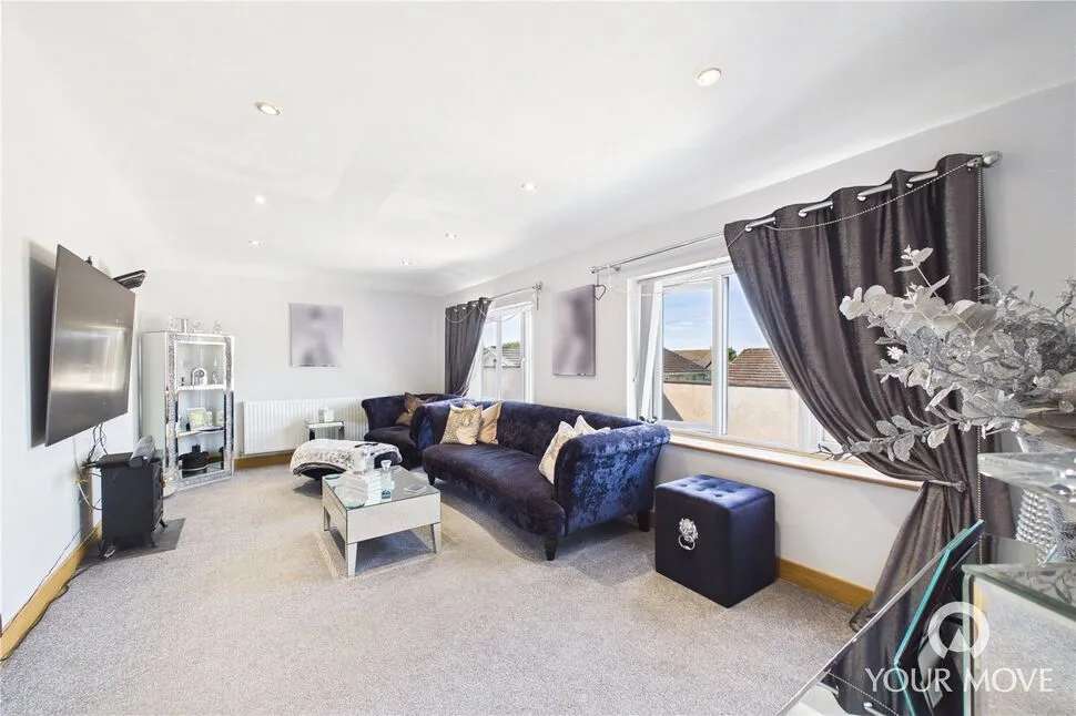 Thorntrees Drive, Thornhill, CA22, photo 8