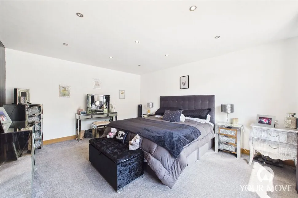 Thorntrees Drive, Thornhill, CA22, photo 10