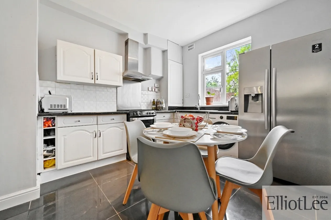 Barham Close, Wembley, HA0, photo 3