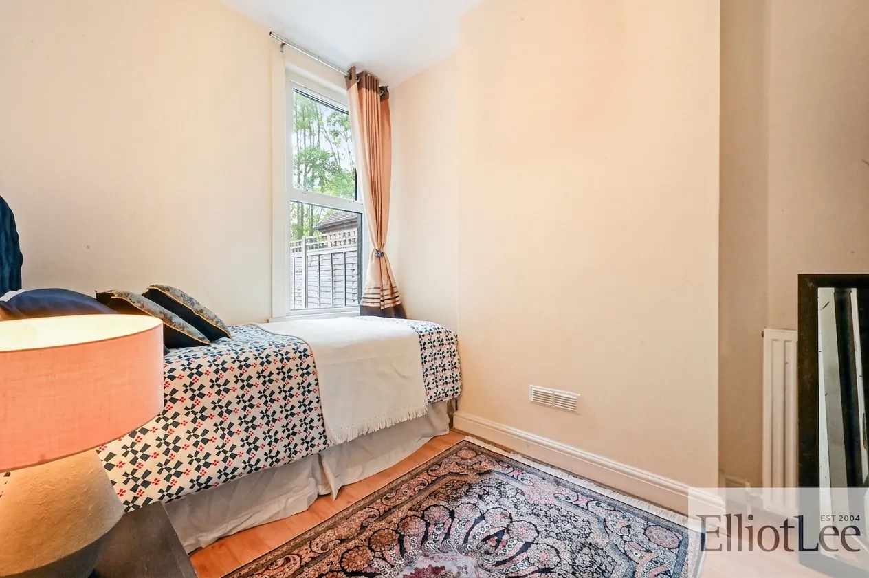 Barham Close, Wembley, HA0, photo 8
