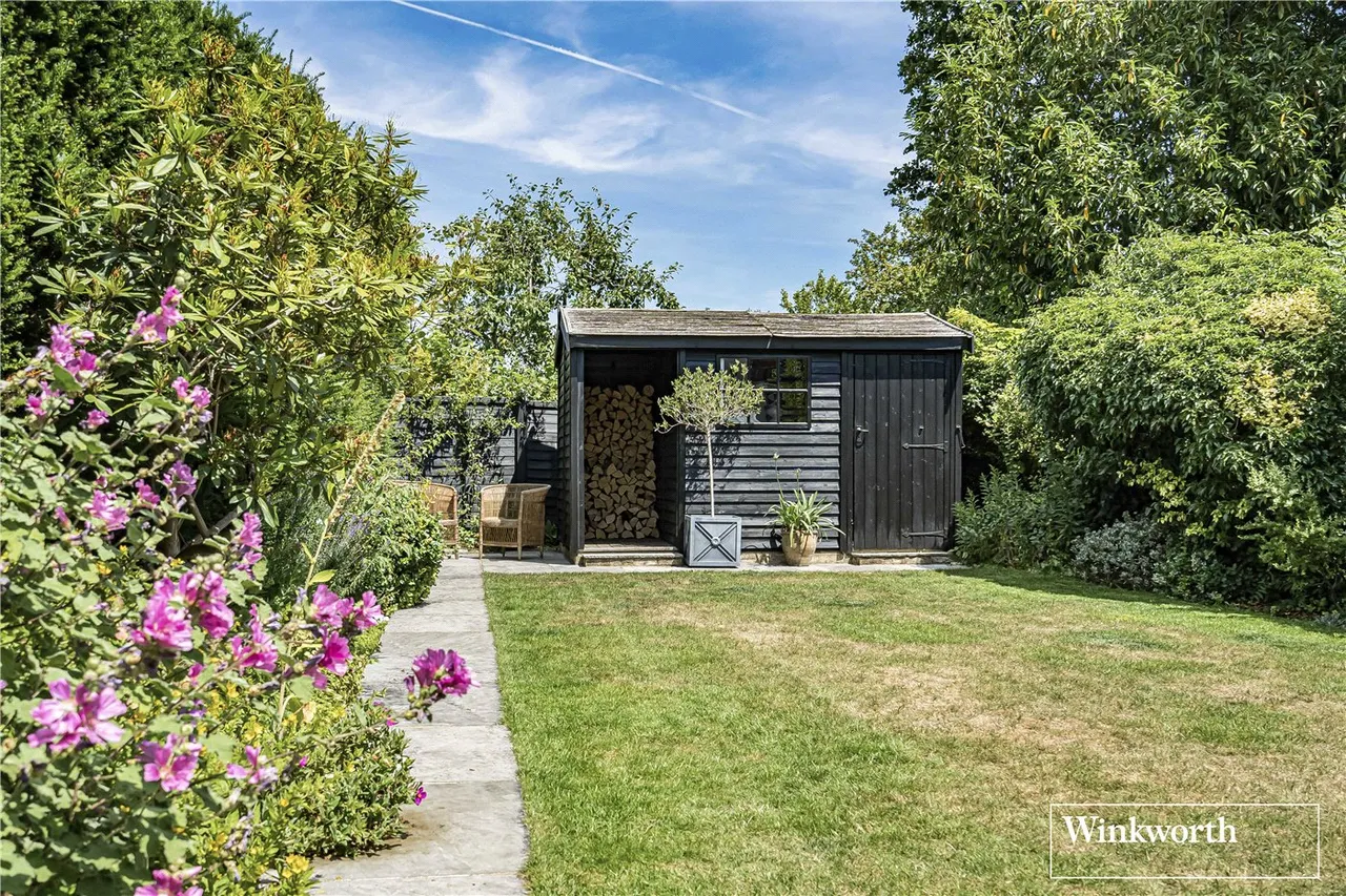 Church Road, Bagshot, GU19, photo 31