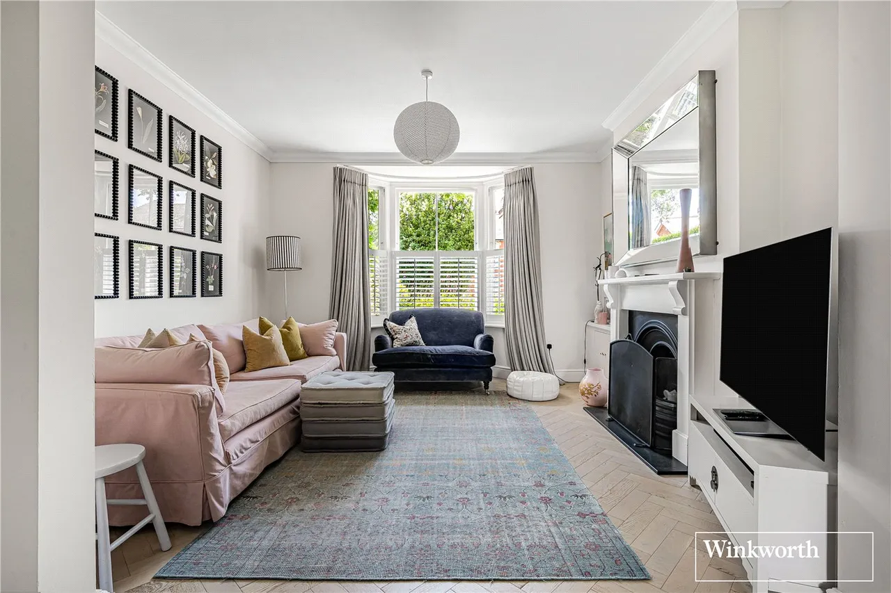 Church Road, Bagshot, GU19, photo 21