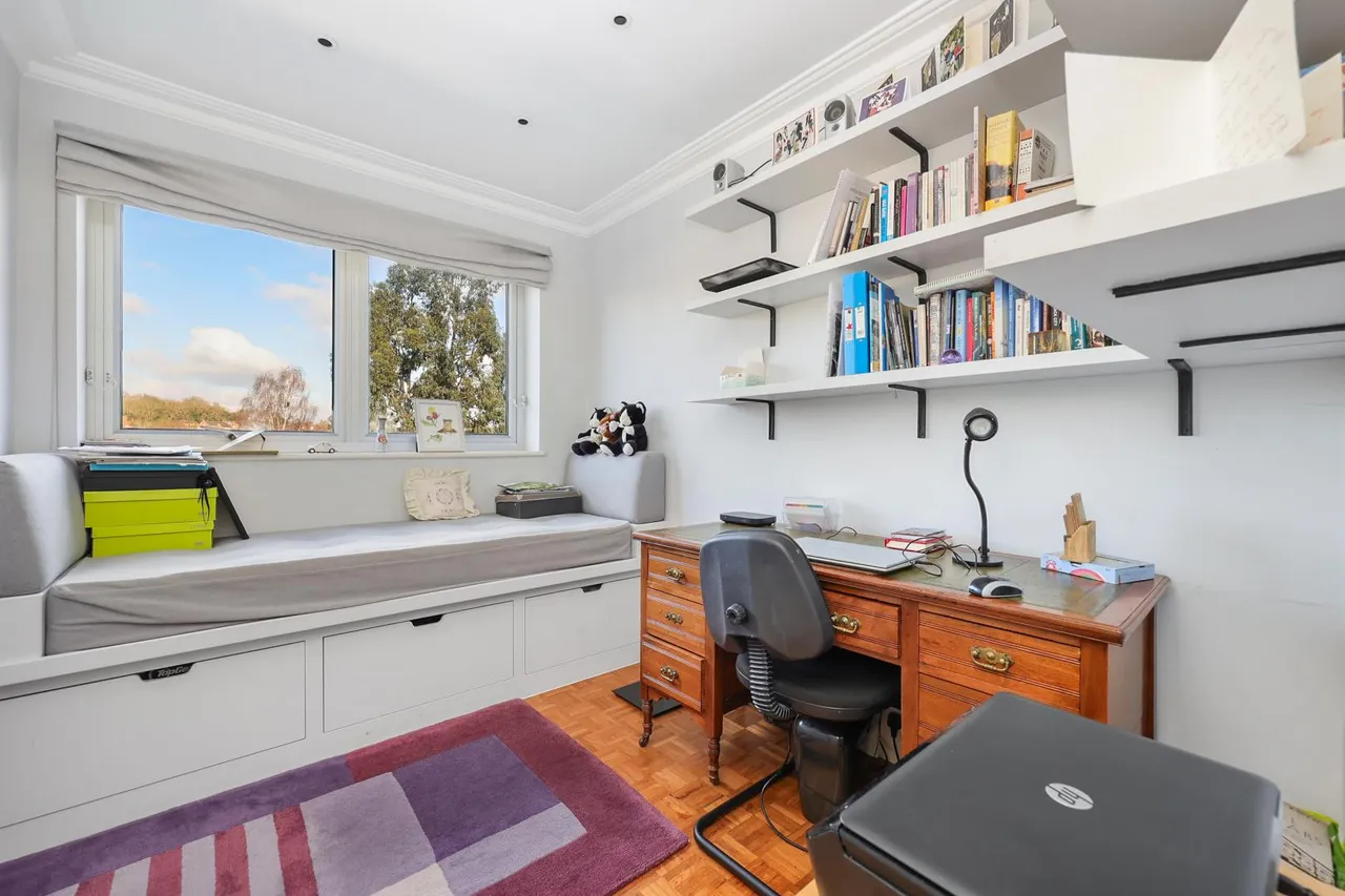 Hanger Vale Lane, London, W5 3AT, photo 20
