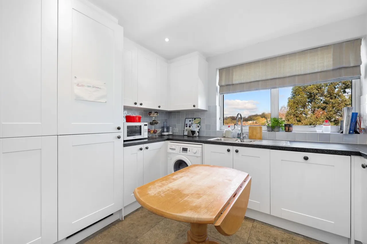 Hanger Vale Lane, London, W5 3AT, photo 6