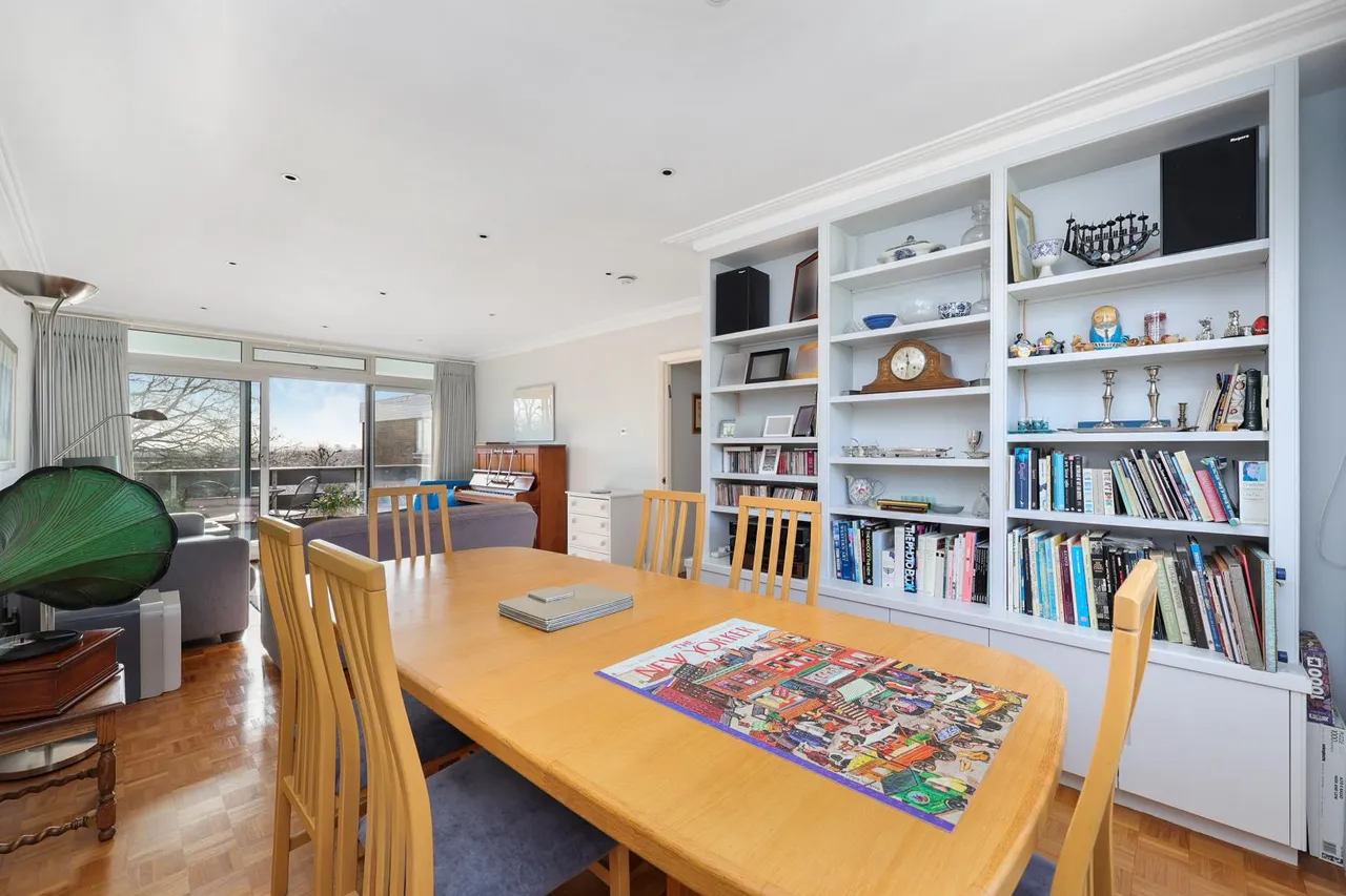 Hanger Vale Lane, London, W5 3AT, photo 8