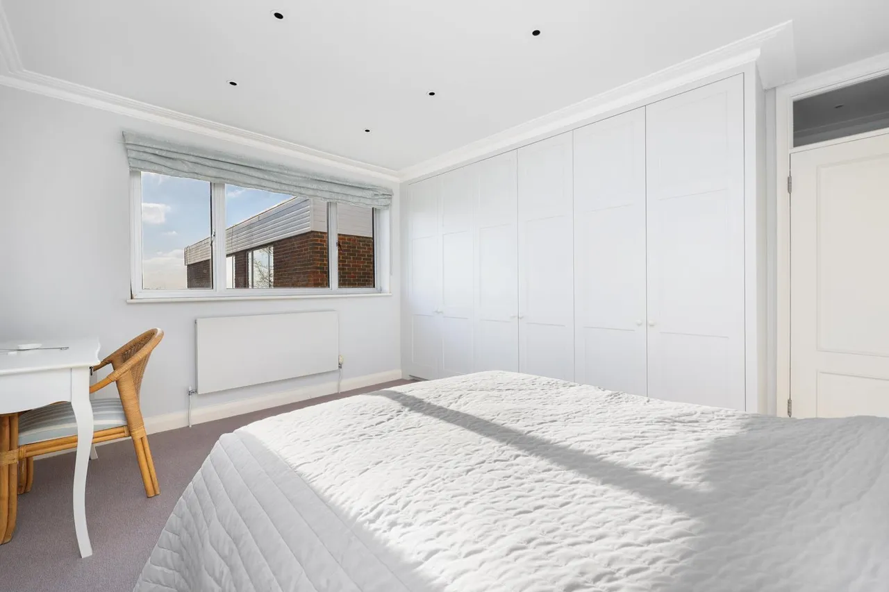 Hanger Vale Lane, London, W5 3AT, photo 18