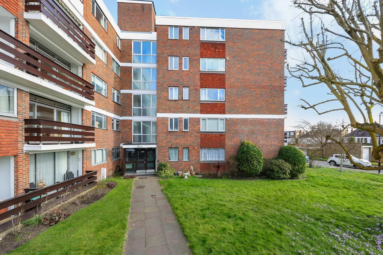 Hanger Vale Lane, London, W5 3AT, photo 25