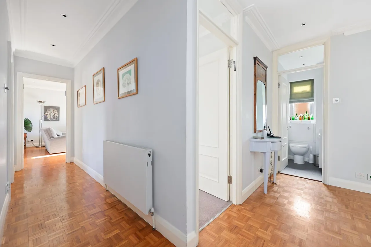 Hanger Vale Lane, London, W5 3AT, photo 15