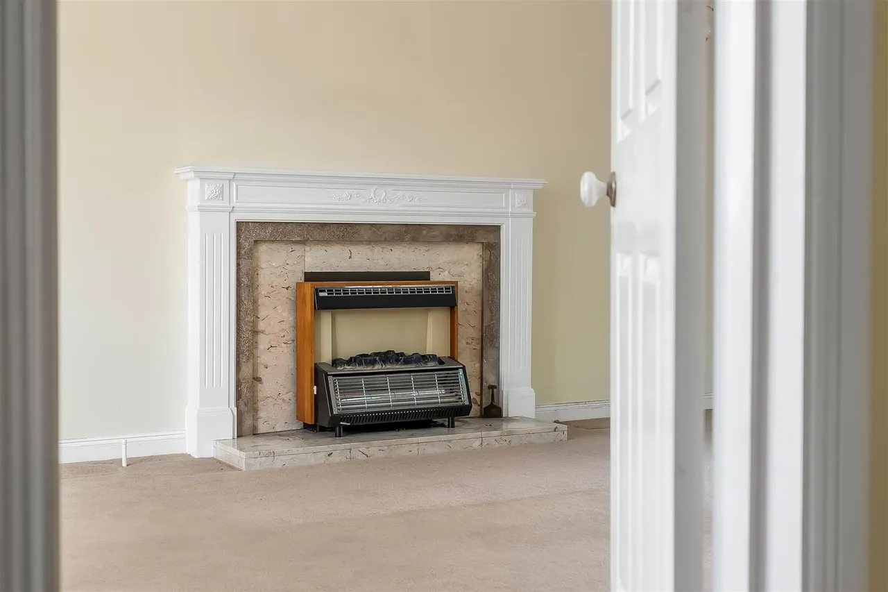 Ashwood Park, Fetcham, KT22, photo 18