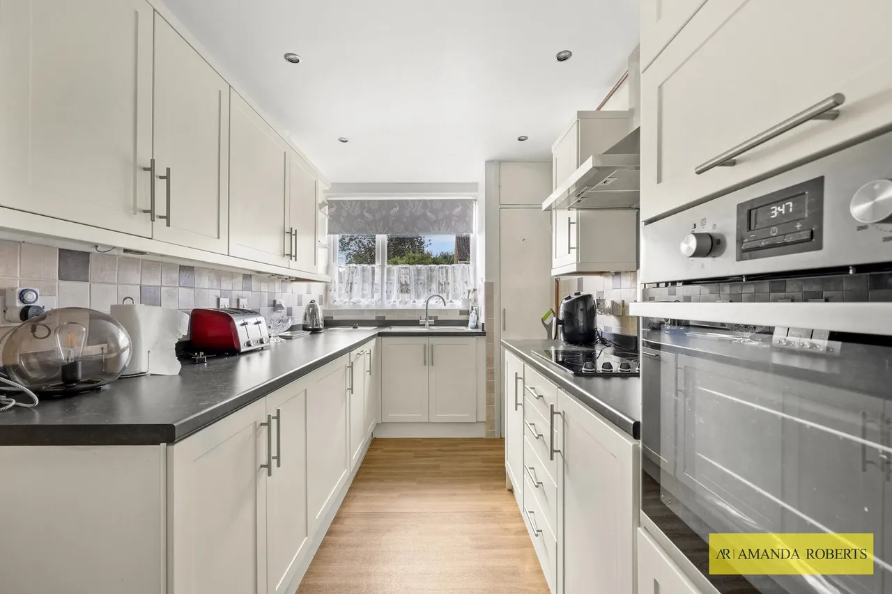 Endlebury Road, London, photo 10