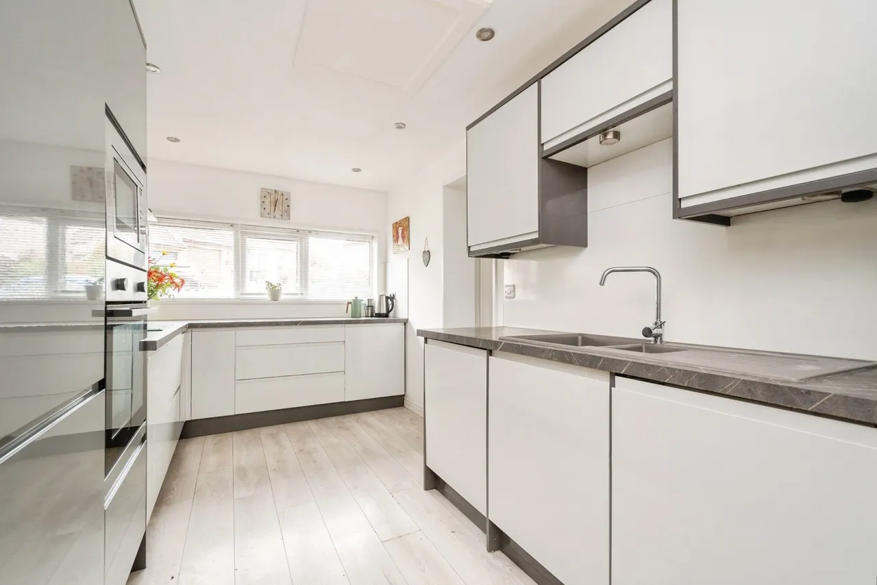 Kingsley Court, St. Columb, TR9, photo 12