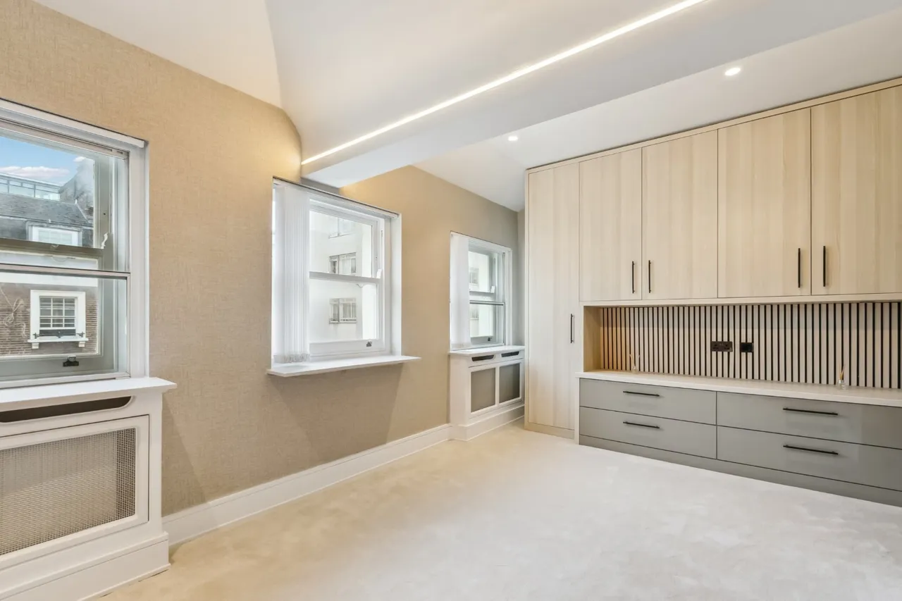 Upper Berkeley Street, London, W1H, photo 15
