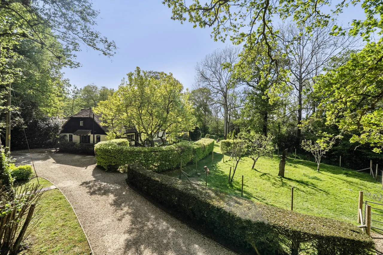 Ewood Lane, Dorking, RH5, photo 10