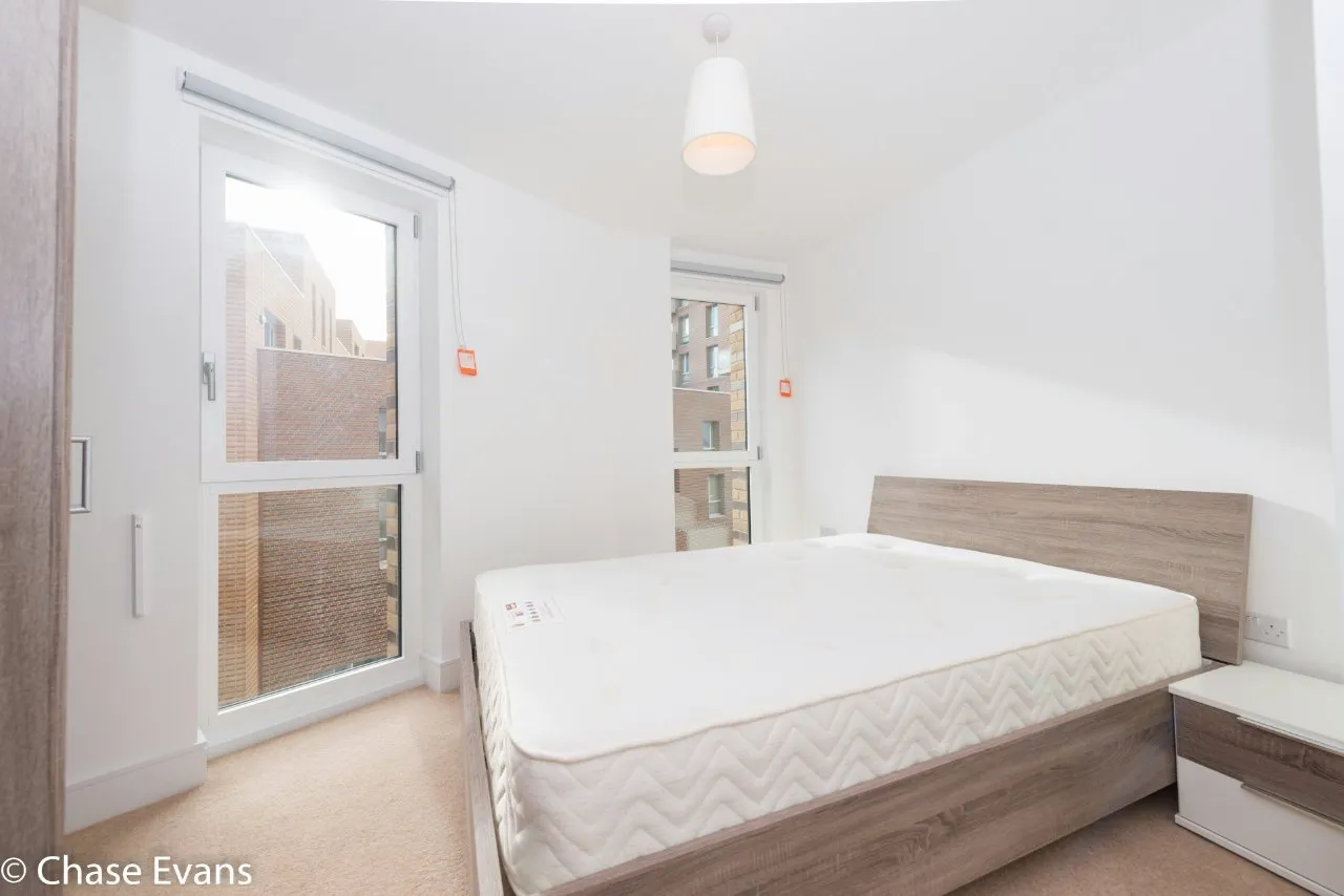 Ivy Point, Hannaford Walk, Bromley-By-Bow, London, E3, photo 5