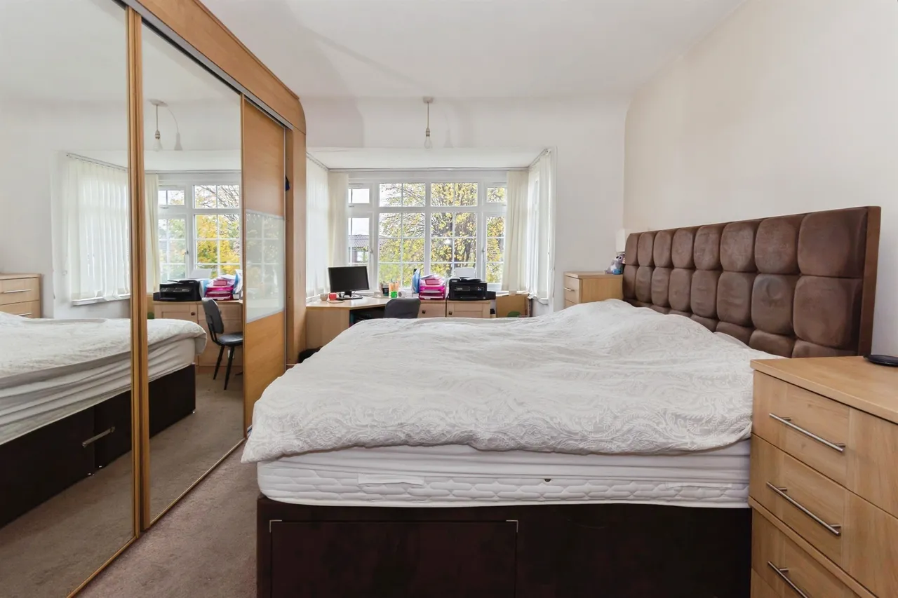 Hawthorn Croft, Oldbury, photo 11