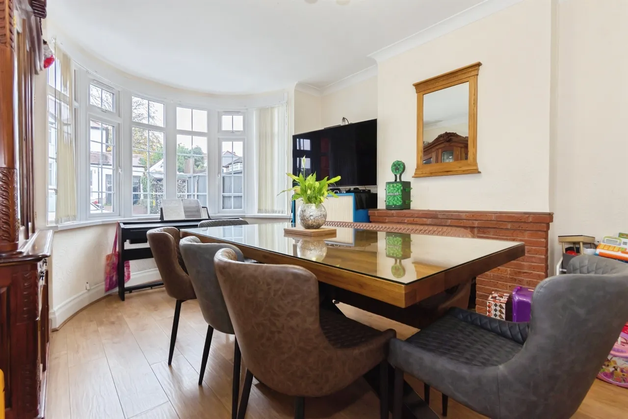 Hawthorn Croft, Oldbury, photo 7