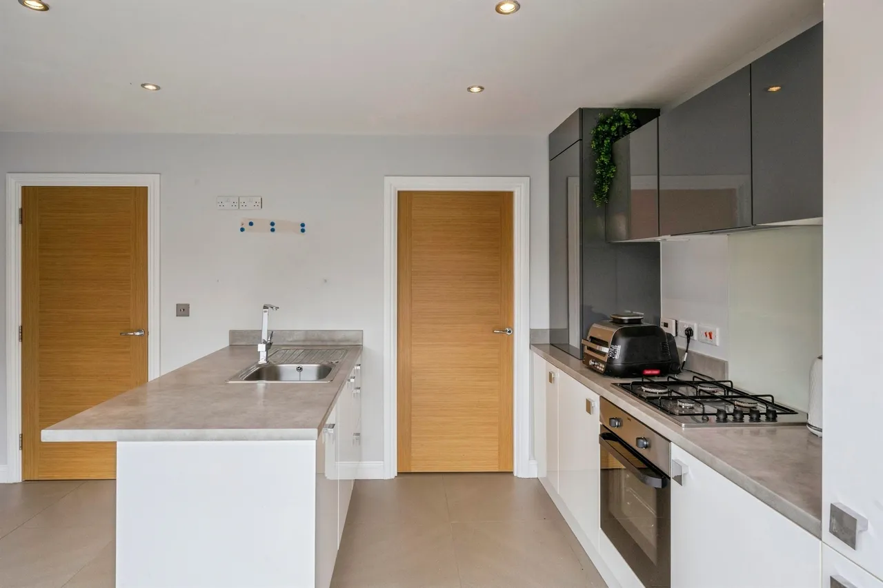 Blakewood Drive, Blaxton, DN9, photo 5