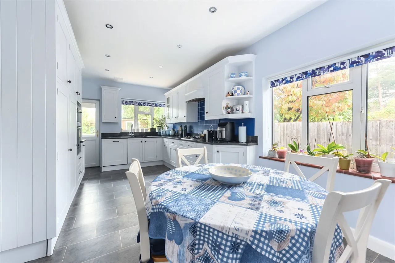 Pondtail Road, Fleet, GU51, photo 2