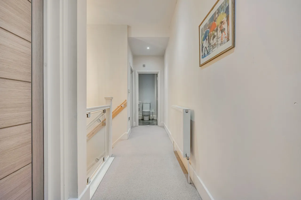 Flat 1, 1A High Street, Chelmsford, Essex, CM1 1BE, photo 10