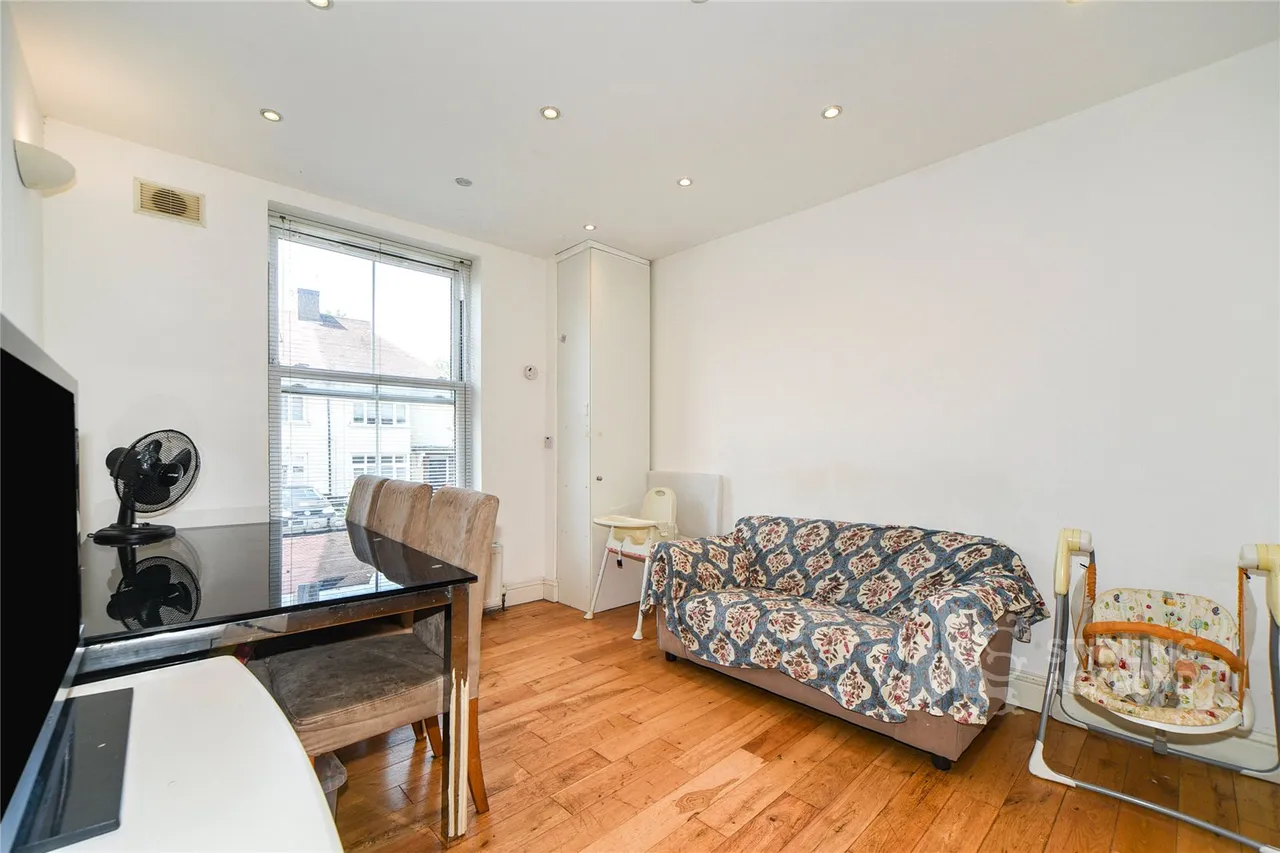 Albert Road, St. Mary Cray, BR5, photo 2