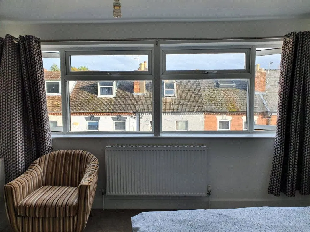 Weston Road, Gloucester, Gloucestershire, GL1, photo 2