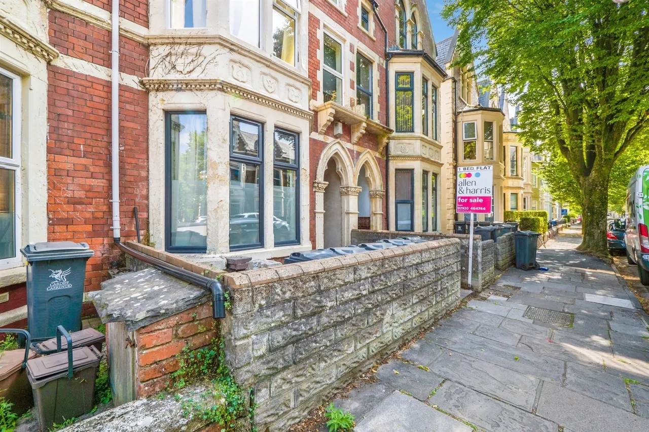 Connaught Road, Roath, CF24, photo 15