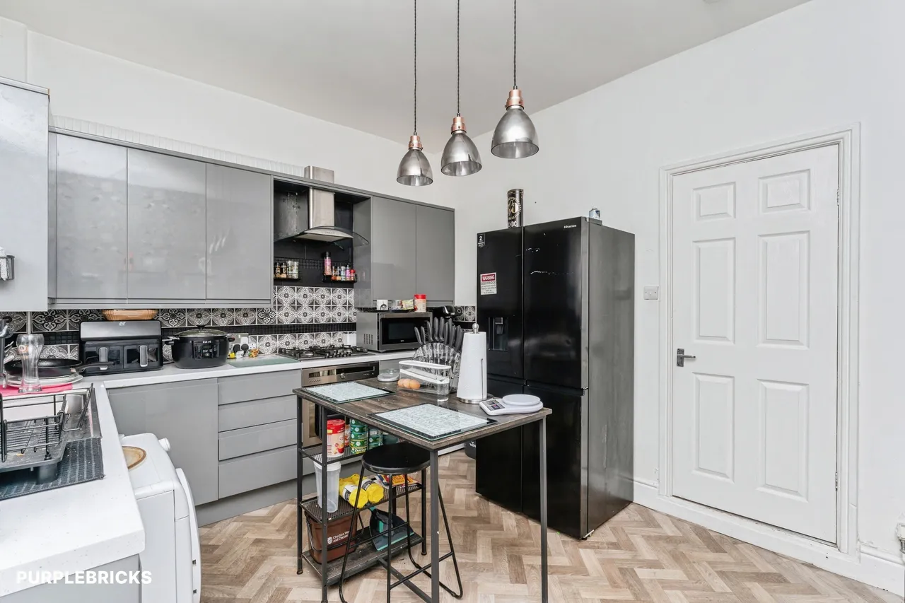 Crescent Road, Ellesmere Port, CH65, photo 6
