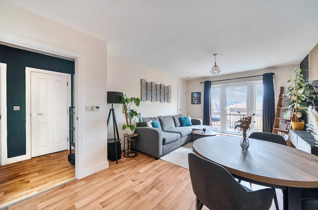Alderson Grove, Hersham, KT12, photo 18